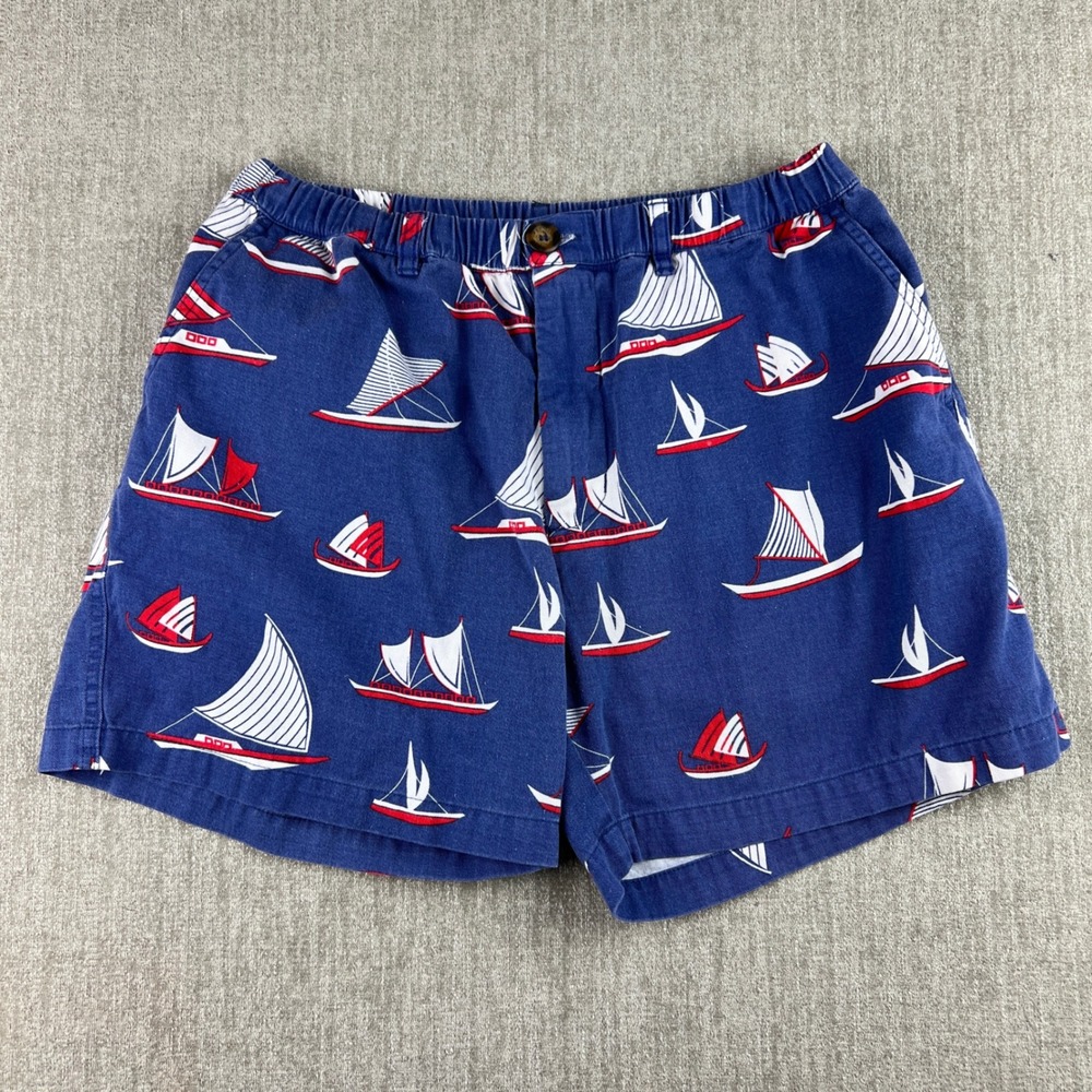 Chubbies Casual Shorts Men Large Navy Blue Sailboat Nautical Preppy Summer Beach